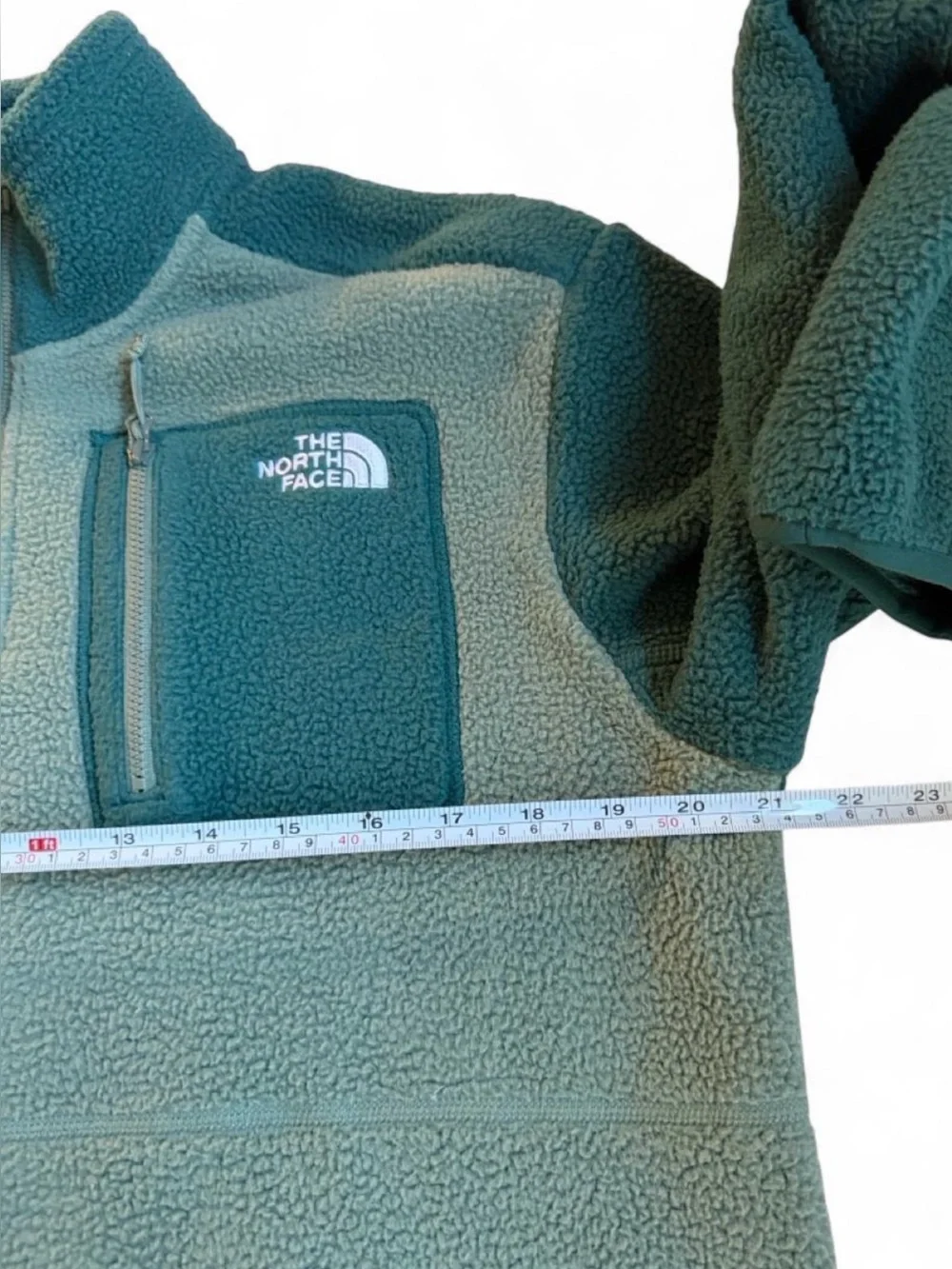 The North Face kids Two-Tone Teal Green Quarter-Zip Fleece Pullover
